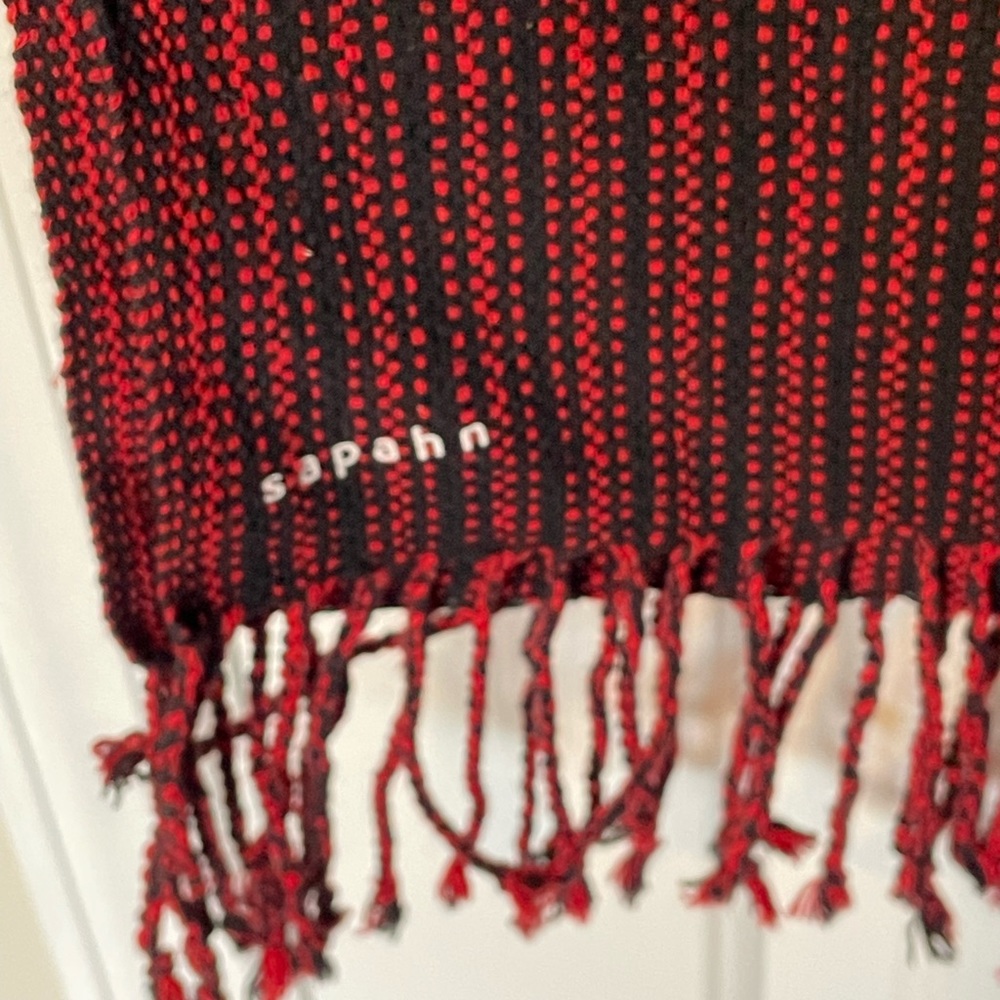 NWOT Saphan Oversized Scarf.